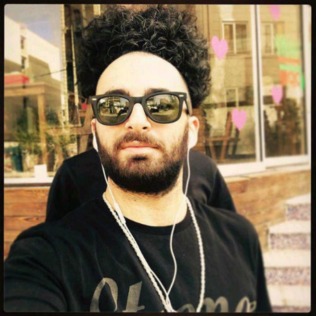 دانلود آهنگ جدید هومن گامنو به نام زامبی دانلود آهنگ جدید هومن گامنو به نام زامبی