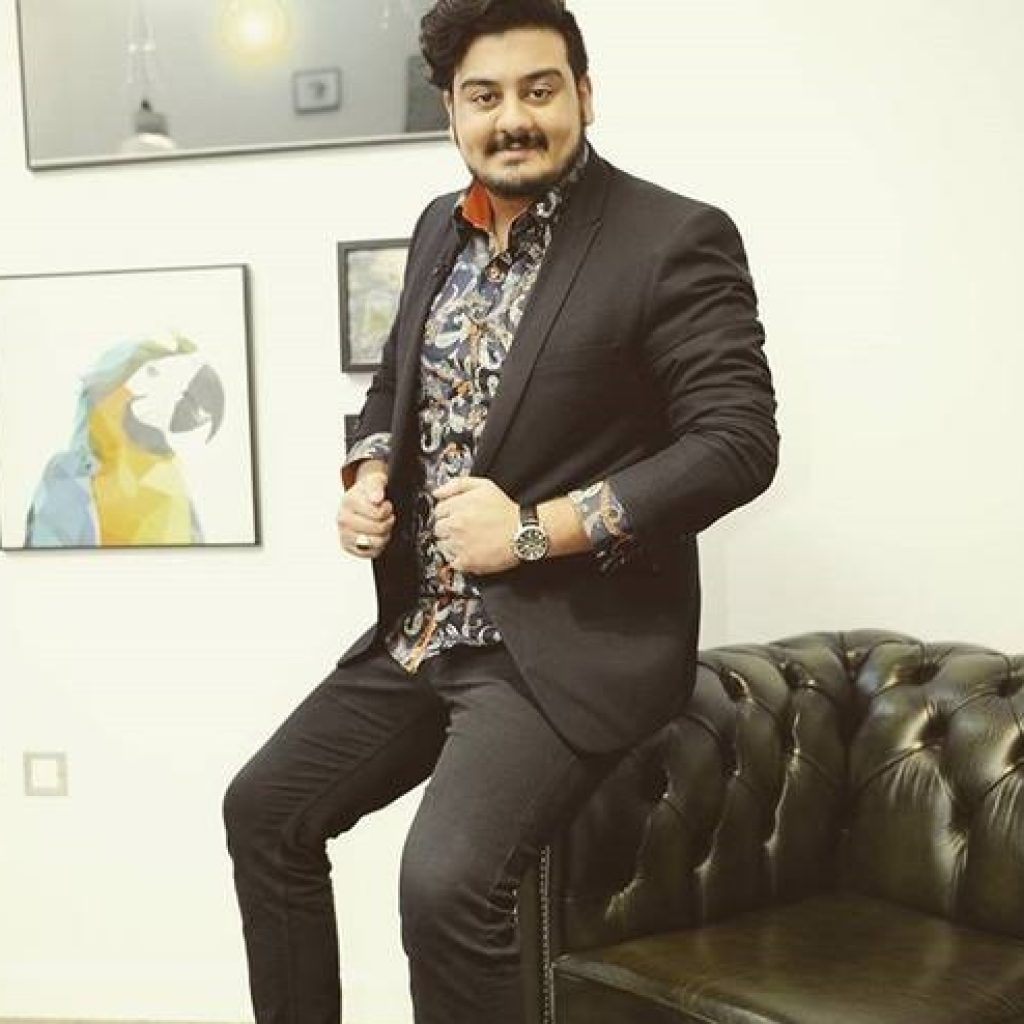 دانلود آهنگ امیرحسین افتخاری در حسرت ماه