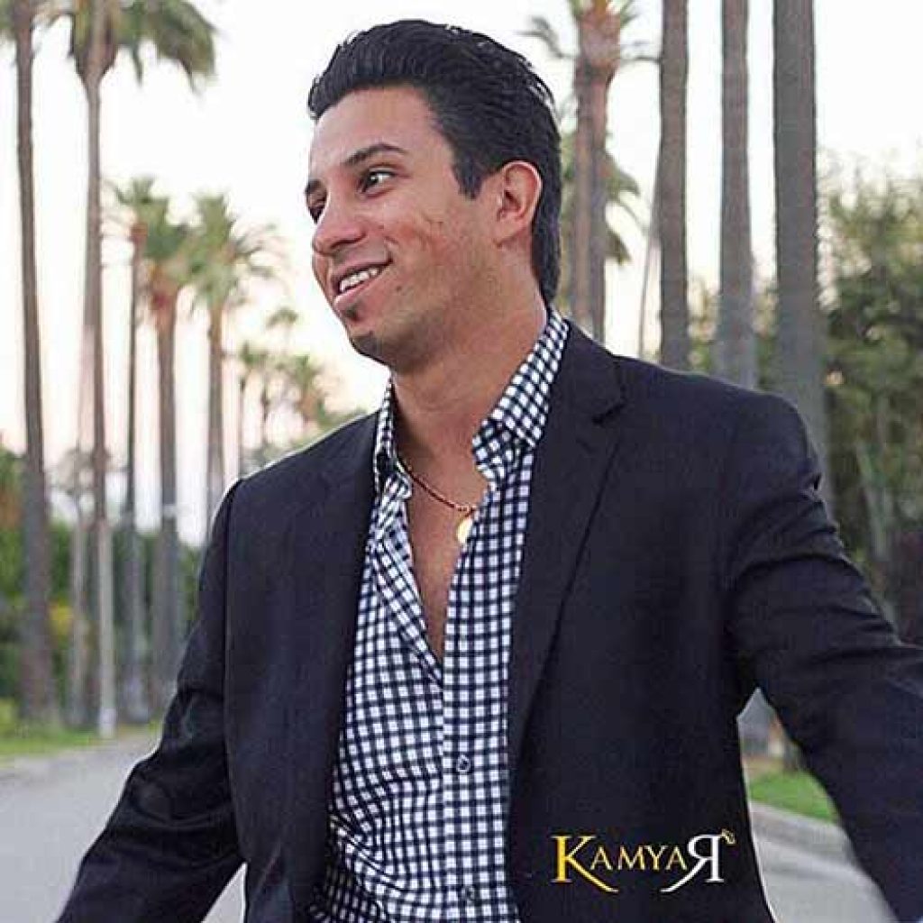 دانلود آهنگ کامیار خوشحالم