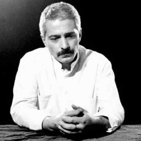 دانلود آهنگ من همونم که یه روز میخواستم دریا بشم دانلود آهنگ من همونم که یه روز میخواستم دریا بشم