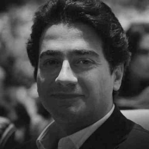 دانلود آهنگ همایون شجریان بوی عشق دانلود آهنگ همایون شجریان بوی عشق