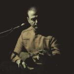 دانلود آهنگ دفتر ماه پر از شعر سپید است پر از تنهایی علیرضا قربانی دانلود آهنگ دفتر ماه پر از شعر سپید است پر از تنهایی علیرضا قربانی