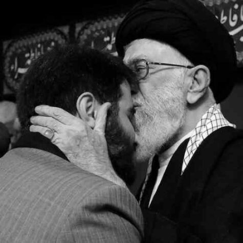دانلود مداحی میثم مطیعی ما دست در دستان هم از ناقه افتادیم