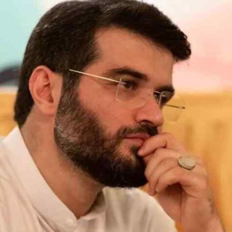 دانلود مداحی میثم مطیعی منم میام با پدر مادرم دانلود مداحی میثم مطیعی منم میام با پدر مادرم