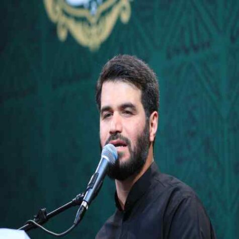 دانلود مداحی میثم مطیعی روضه را یک شهید می خواند
