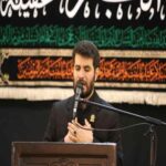 دانلود مداحی میثم مطیعی اینجا غریبه نیست