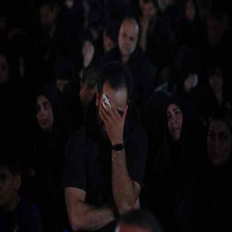 دانلود مداحی میثم مطیعی جای گله ز فاصله ها گریه می کنم دانلود مداحی میثم مطیعی جای گله ز فاصله ها گریه می کنم