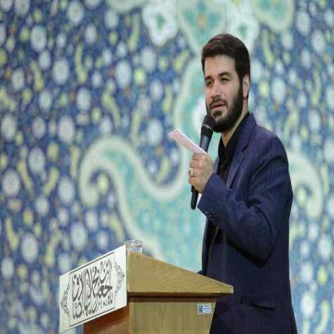 دانلود مداحی میثم مطیعی سرش را با لب عطشان بریدند