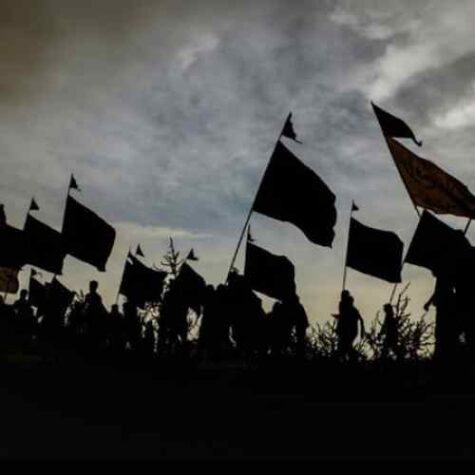 دانلود مداحی محمد حسین پویانفر حسین آقا جان