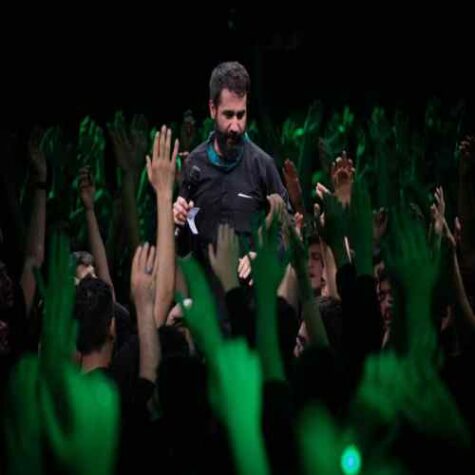 دانلود مداحی حسین طاهری هرکسی که کاری کرده تو روضه