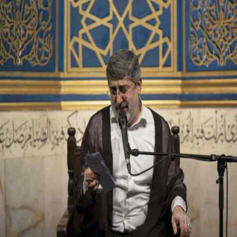 دانلود مداحی محمدرضا طاهری از روی دست من پر زدی اصغرم