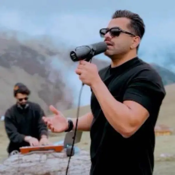 دانلود آهنگ زمونه چه داغی رو قلبم گذاشت
