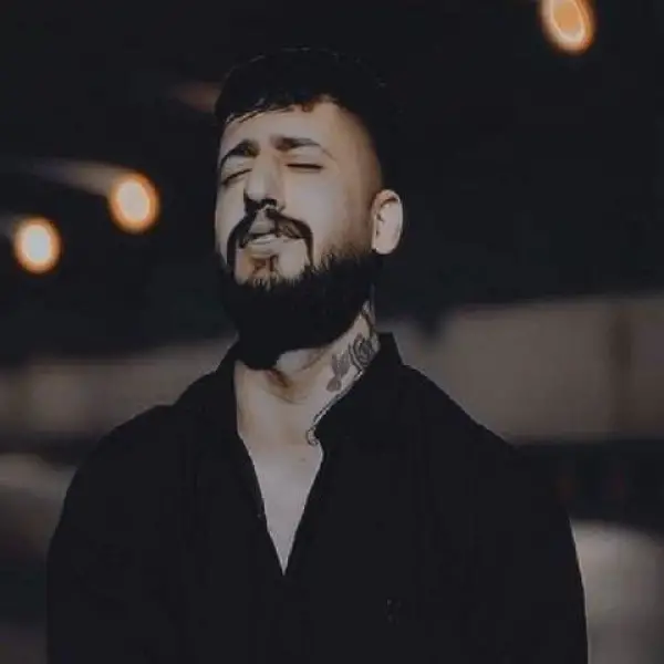 دانلود آهنگ ازم دور نشو که میدونی میگیره دلم دانلود آهنگ ازم دور نشو که میدونی میگیره دلم