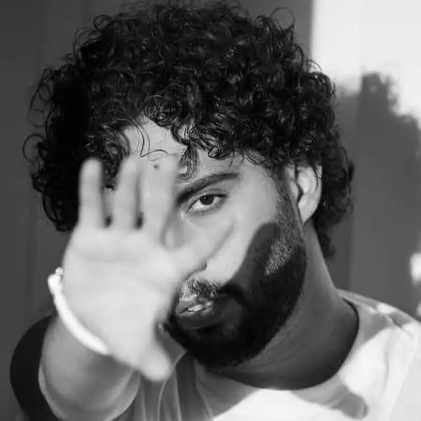 دانلود آهنگ حامیم بی رنگ