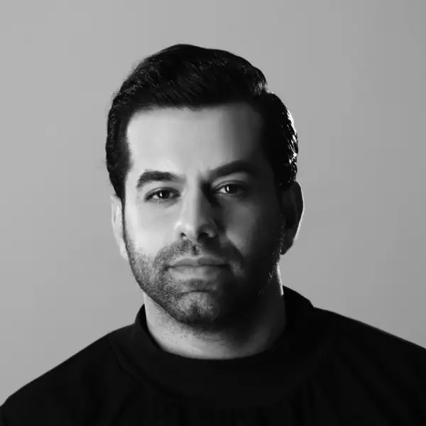 دانلود آهنگ گل لبخند تو هر لحظه که پژمرد دلم شکست دانلود آهنگ گل لبخند تو هر لحظه که پژمرد دلم شکست