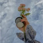 دانلود آهنگ شانه رم میکند از فرط پریشانی ما