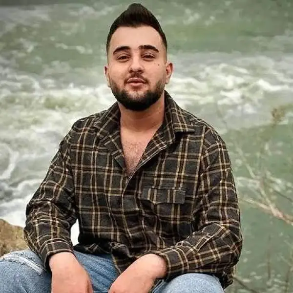 دانلود آهنگ هی چرخیدن تو حال مستی